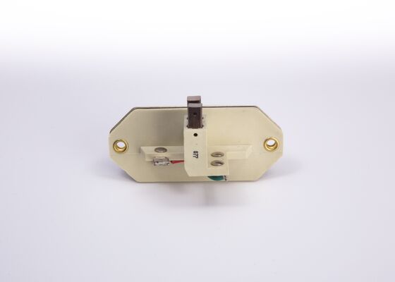 1986AE0011 - El field regulator