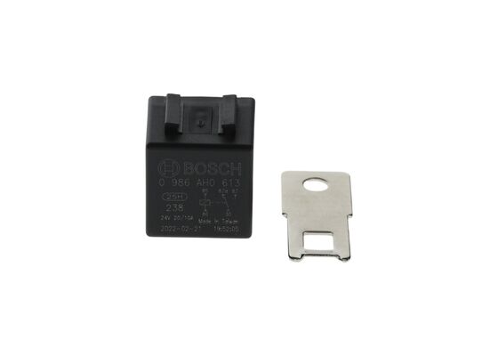 0986AH0613 - Relay
