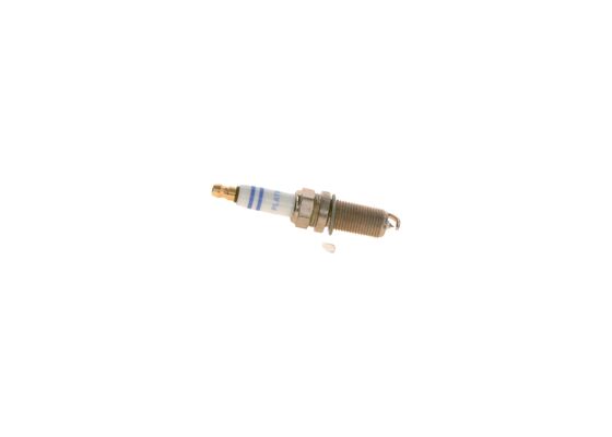 0242240637 - Suppressed spark plug - fr6npp332 - Image 3